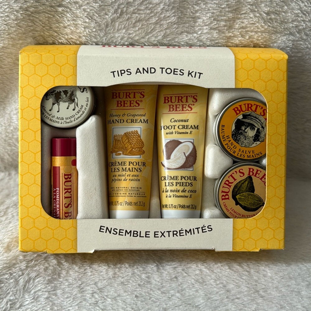 Burt’s Bees Tips & Toes 6 piece kit
